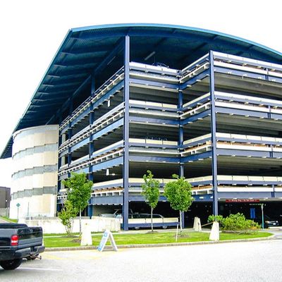 Struttura prefabbricata in acciaio per parcheggio multipiano a grande luce Q235B Q355B
