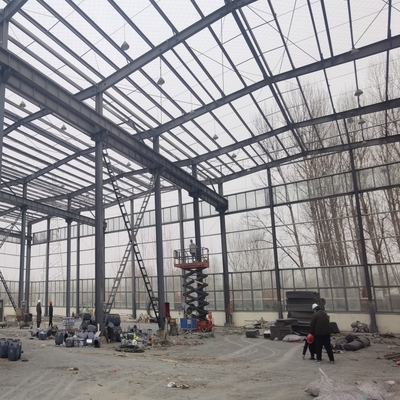 Magazzino di strutture in acciaio con grande baldacchino per laboratorio di imballaggio