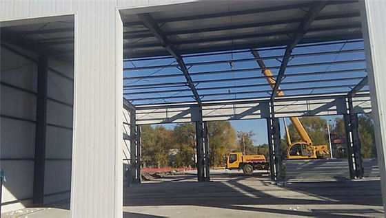 Prefabbricati, sezione H, edifici per officine di acciaio e metallo