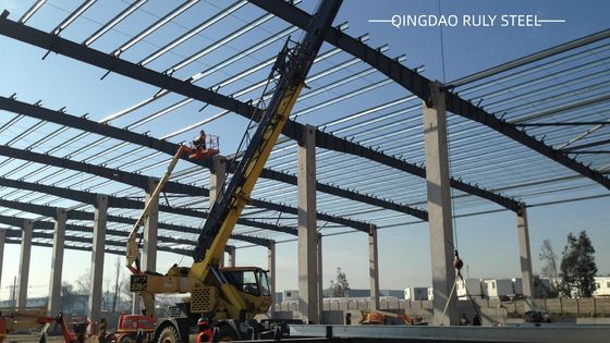 Prefabbricato in acciaio struttura workshop Q235B Q355B Grandi Ventilazione gru pronti