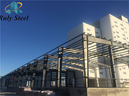 Strutture prefabbricate in acciaio Magazzini di metallo Atelier Edifici di fabbrica per grandi quantità
