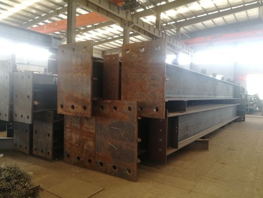 Alkyd / Epoxy Dipinto / Galvanizzato Struttura di Acciaio Membri GB UB ASTM Standard