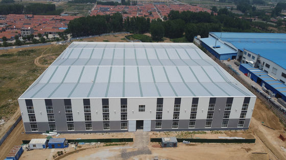 Q235B Costruzione di strutture in acciaio Costruzioni in acciaio prefabbricate con pannelli isolanti