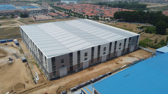 Q235B Costruzione di strutture in acciaio Costruzioni in acciaio prefabbricate con pannelli isolanti