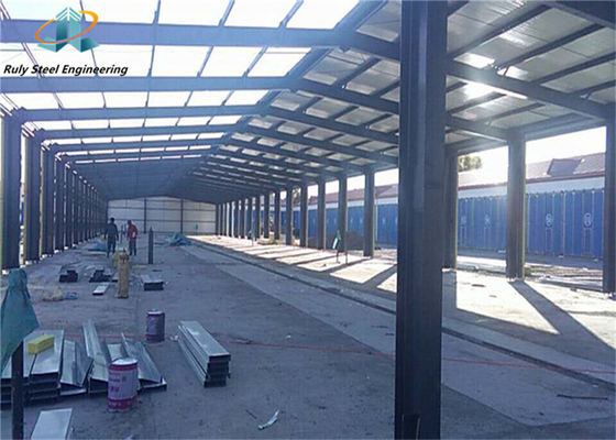 Costruzione Pre-ingegnerizzata Prefabbricata Struttura di acciaio personalizzata Edificio con Parapet Wall Workshop