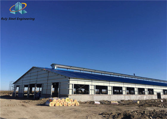 Prefabbricati industriali galvanizzati/dipinti/prefabbricati costruzioni di strutture in acciaio galvanizzato