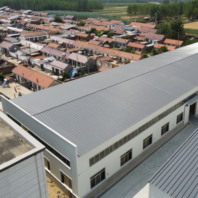 Edificio prefabbricato in acciaio per la costruzione di capannoni e officine