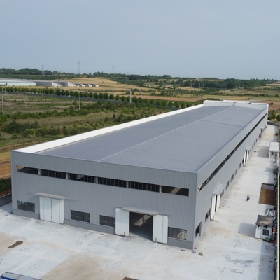 Edificio di strutture in acciaio prefabbricato su misura per uso industriale