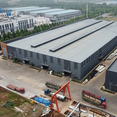 Hangar aerei in acciaio prefabbricato con acciaio Q235B Q355B