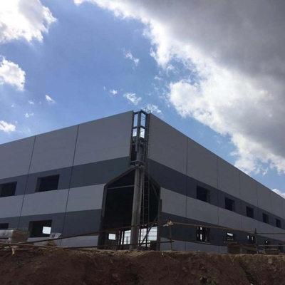 Magazzino con struttura in acciaio Q345B laminato a caldo con durata di 50 anni