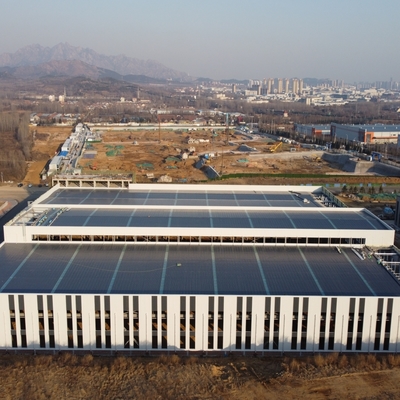 Laboratorio di strutture in acciaio prefabbricate con travi a sezione H ASTM A36