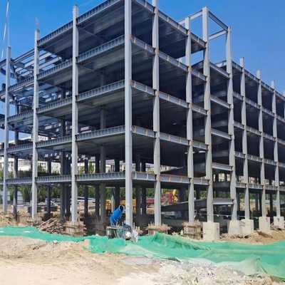 Immagazzino di strutture in acciaio prefabbricato con superficie Sa 2,5