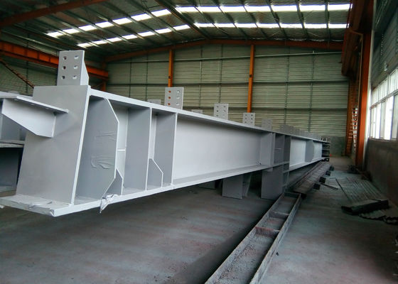 Fabbricazione prefabbricata di travi in acciaio Q235B Q355B ASTM A36 H