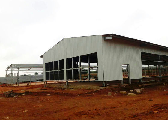 Magazzino Prefabbricato in Acciaio Zincato Leggero Q235B Q355B