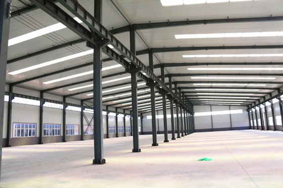 Cornice del portale Prefabbricato Preassemblato Ateliere di acciaio Edificio magazzino Garage Sezione laminata a caldo Costruzione